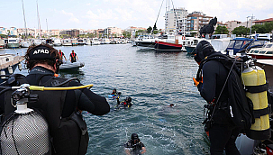 Çanakkale'de Deniz Dibi Temizliğiyle Çevre Farkındalığı Oluşturuldu