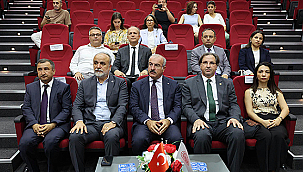  ÇANAKKALE'DE KADINA YÖNELİK ŞİDDETLE MÜCADELE İL KOORDİNASYON TOPLANTISI GERÇEKLEŞTİRİLDİ