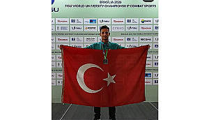 ÇOMÜ ÖĞRENCİSİ SEFA EMRE OKÇU WUSHU BRANŞINDA DÜNYA İKİNCİSİ OLDU