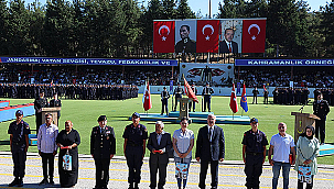 MEHMETÇİKLERDEN ANT İÇME TÖRENİ