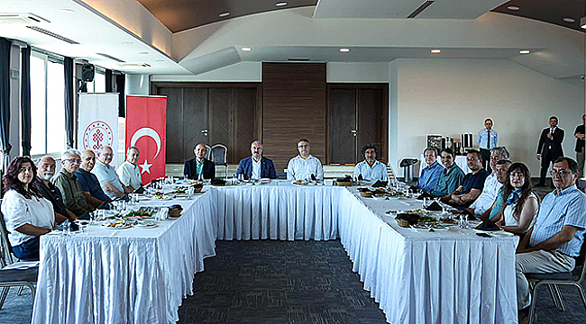 ÇANAKKALE'DE ARKEOLOJİK KAZILAR MASAYA YATIRILDI