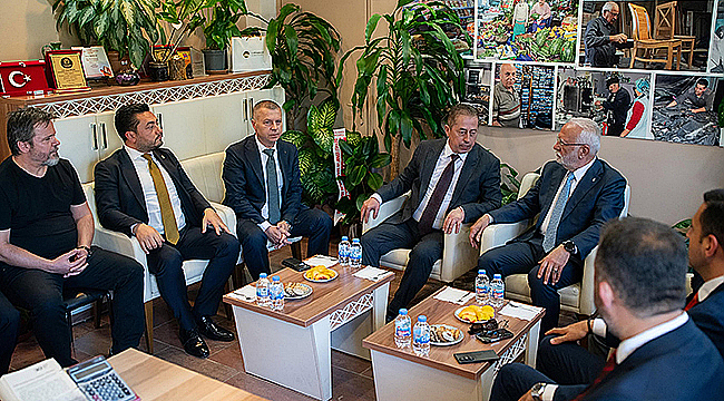 AK PARTİ HEYETİNDEN ÇANAKKALE'DE EKONOMİ BULUŞMALARI