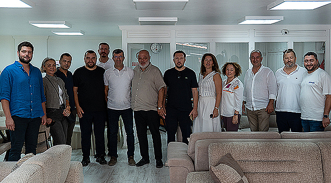 ŞAKİR SEMİZOĞLU'NDAN LAPSEKİ'DE ÜYE VE BELEDİYE ZİYARETLERİ