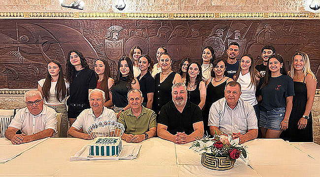YEŞİL BAYRAMİÇ SPOR VOLEYBOL TAKIMI YENİ SEZON ÖNCESİ MORAL DEPOLADI